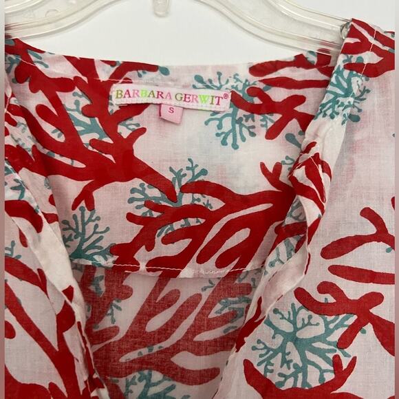 Barbara Gerwit White Red Blue Coral Pattern 3/4 Sleeve Tunic - Picture 3 of 6